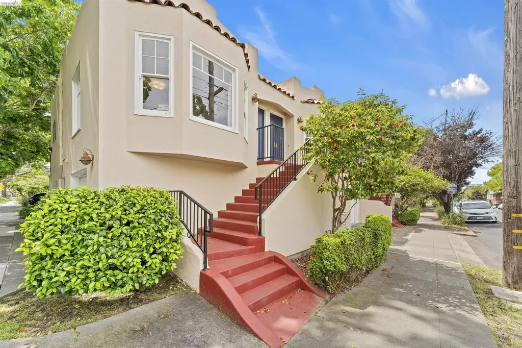 1544 Channing Way Berkeley CA 94703