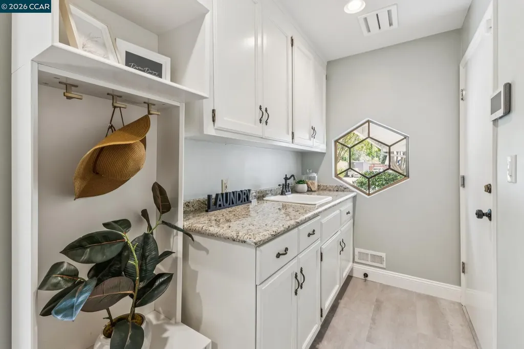 27 Shawn Court Alamo CA 94507