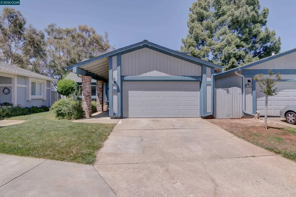585 Mt Dell Drive Clayton CA 94517