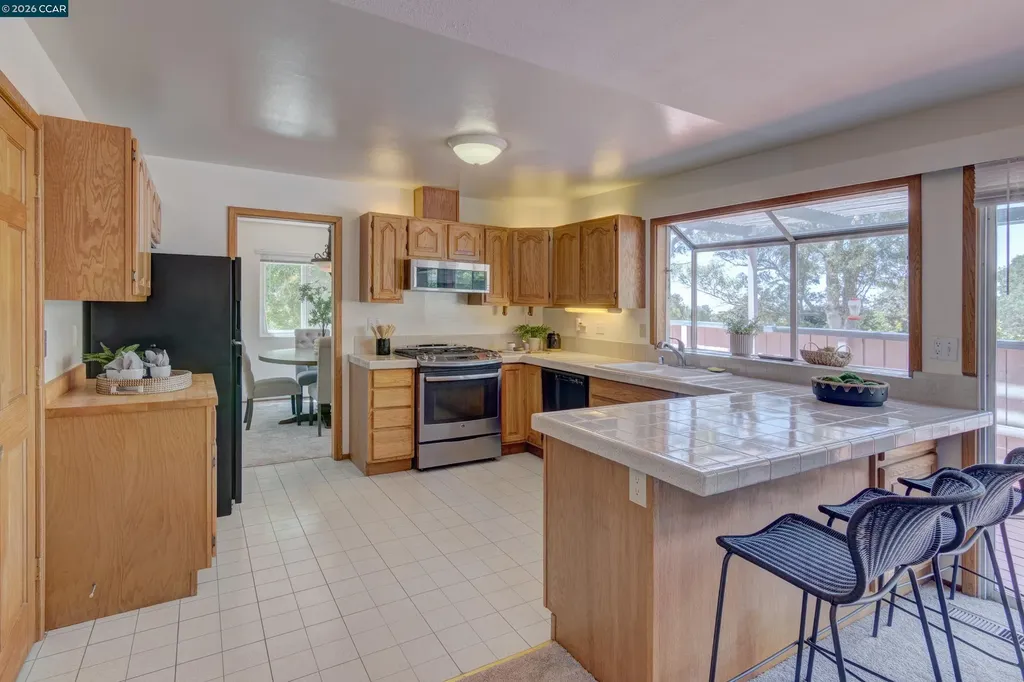 585 Mt Dell Drive Clayton CA 94517