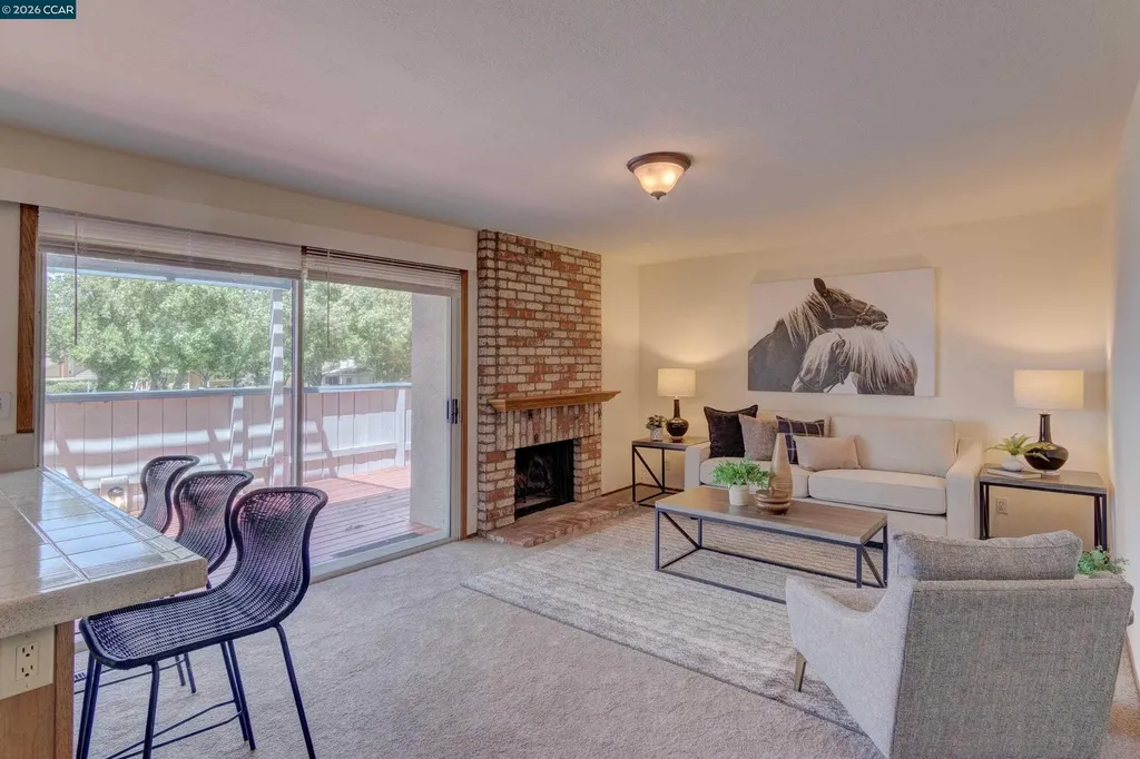 585 Mt Dell Drive Clayton CA 94517