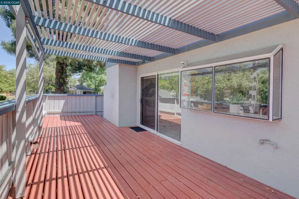 585 Mt Dell Drive Clayton CA 94517