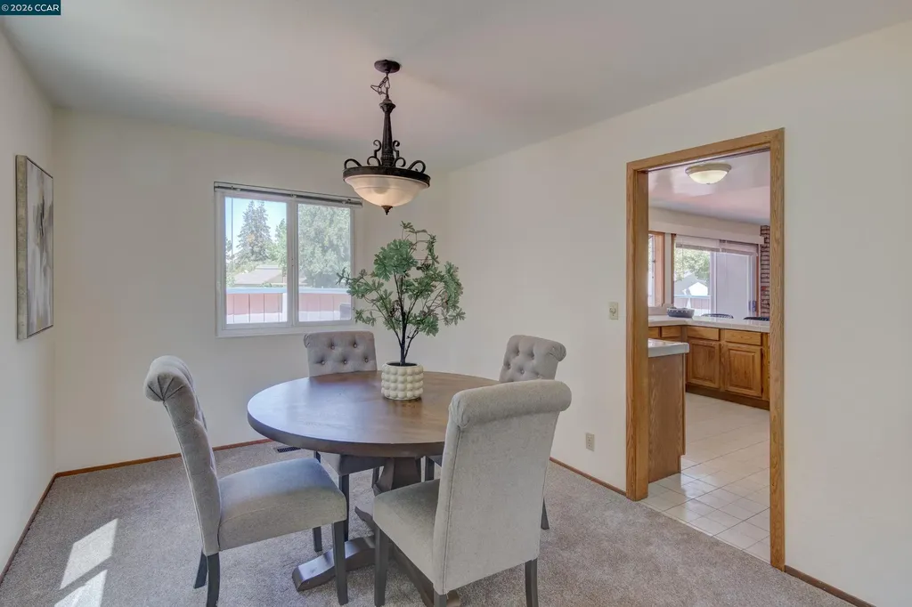 585 Mt Dell Drive Clayton CA 94517
