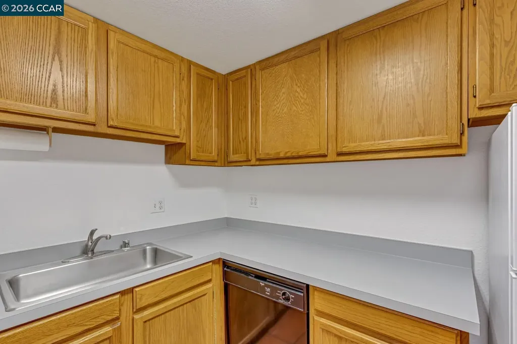 220 4th Street Oakland CA 94607