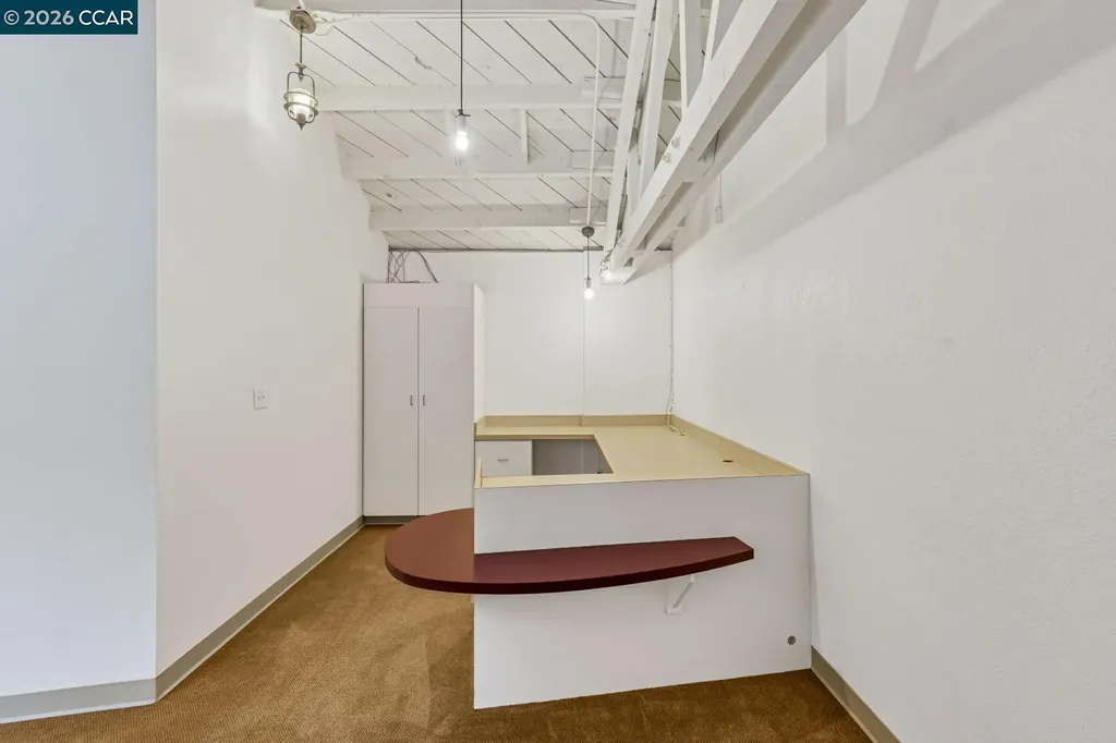 220 4th Street Oakland CA 94607