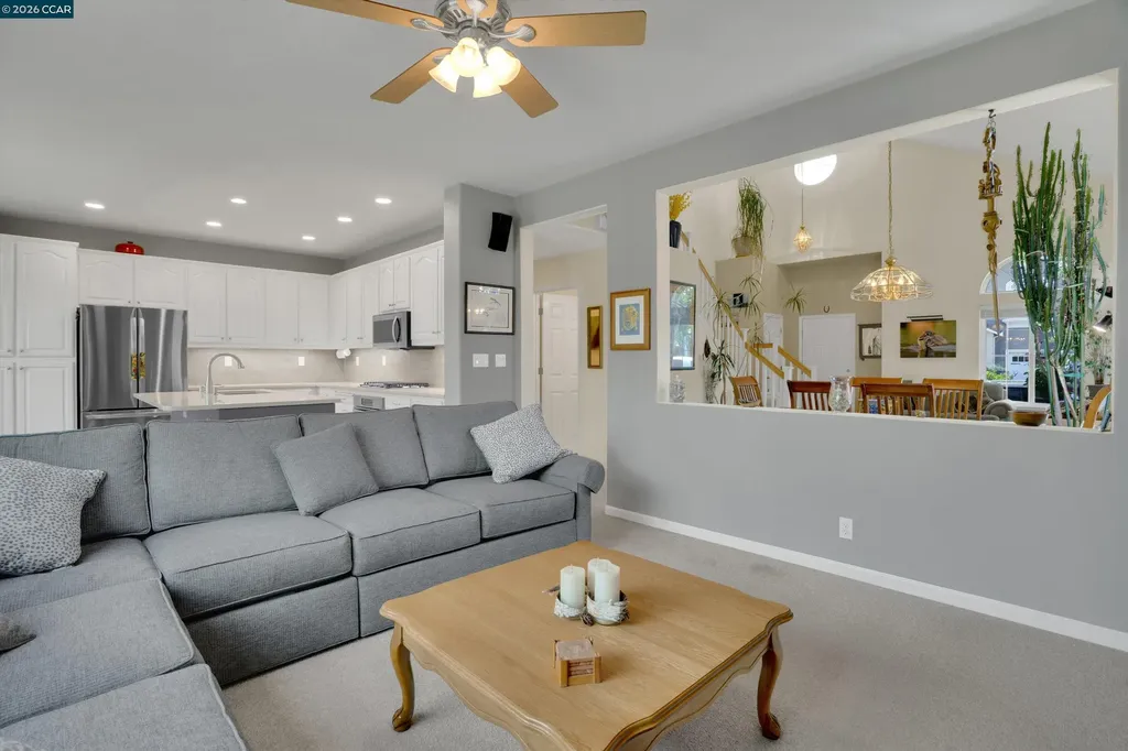 120 Mont St Michel Way Martinez CA 94553