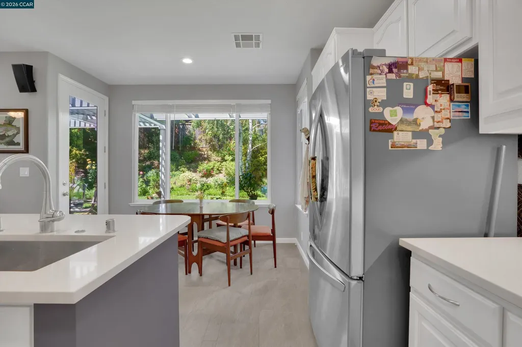 120 Mont St Michel Way Martinez CA 94553
