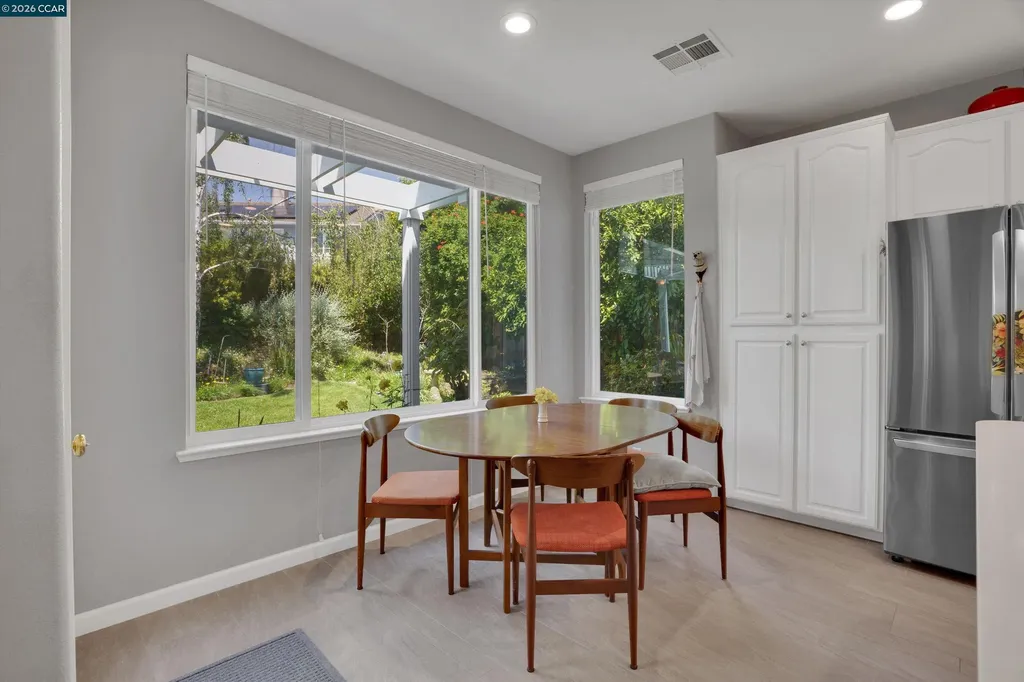 120 Mont St Michel Way Martinez CA 94553