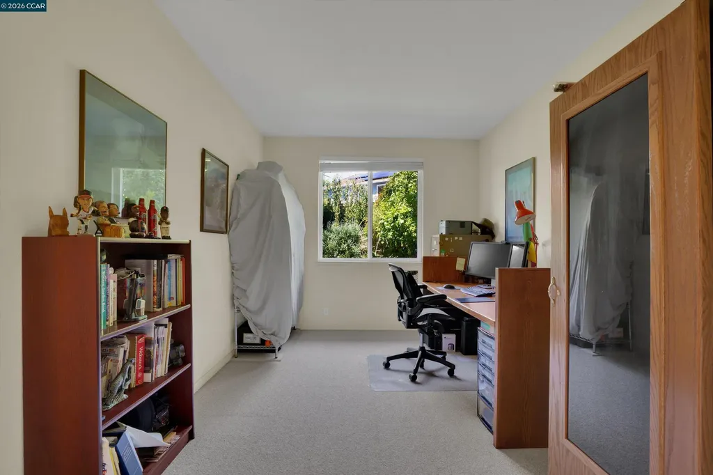 120 Mont St Michel Way Martinez CA 94553