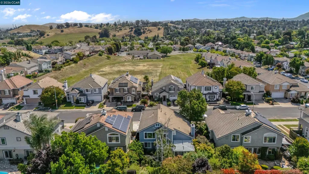 120 Mont St Michel Way Martinez CA 94553