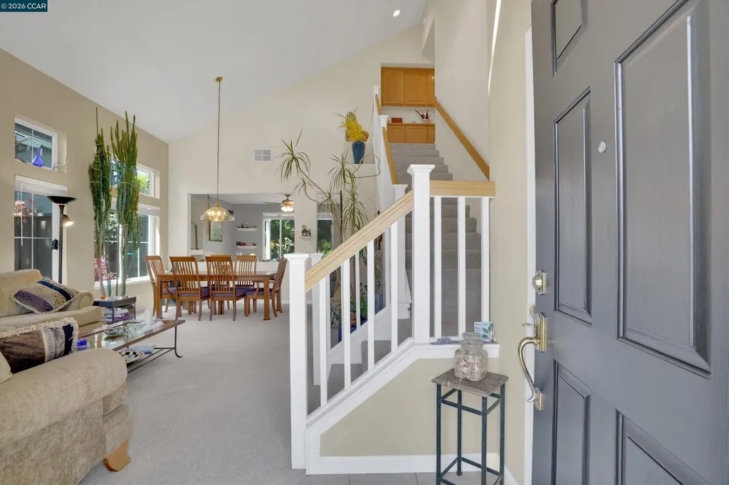 120 Mont St Michel Way Martinez CA 94553