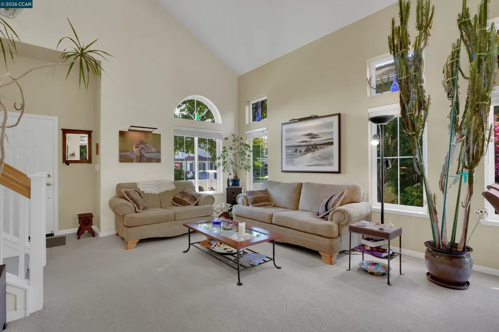 120 Mont St Michel Way Martinez CA 94553