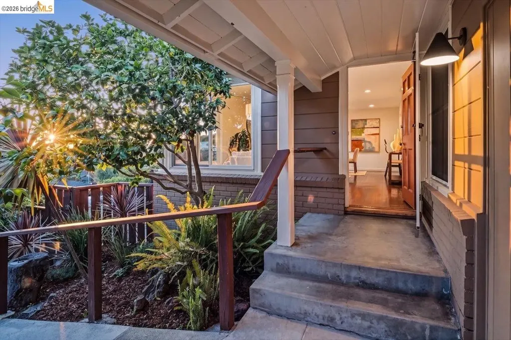 2925 Shasta Road Berkeley CA 94708