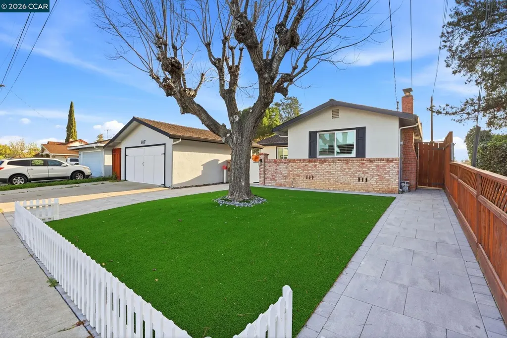 807 Crane Avenue Livermore CA 94551