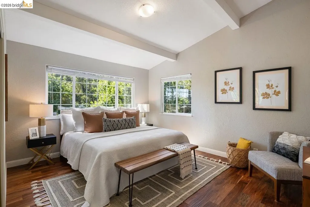 2343 Mastlands Drive Oakland CA 94611