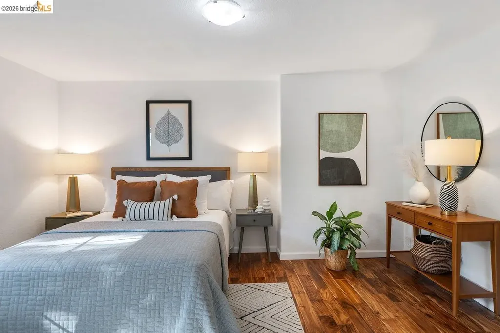 2343 Mastlands Drive Oakland CA 94611