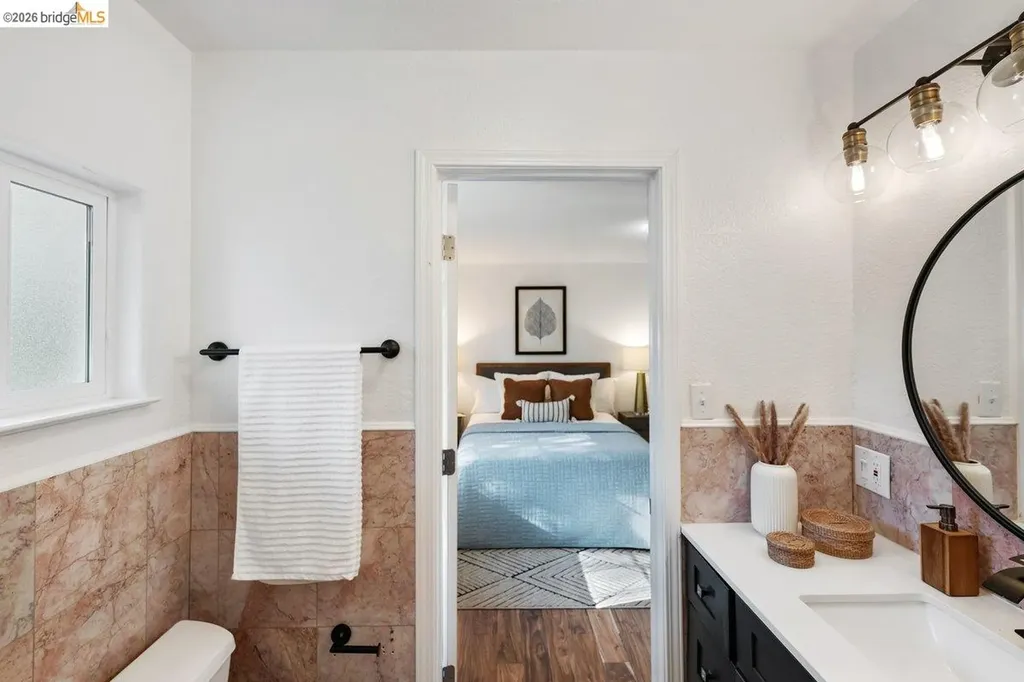 2343 Mastlands Drive Oakland CA 94611