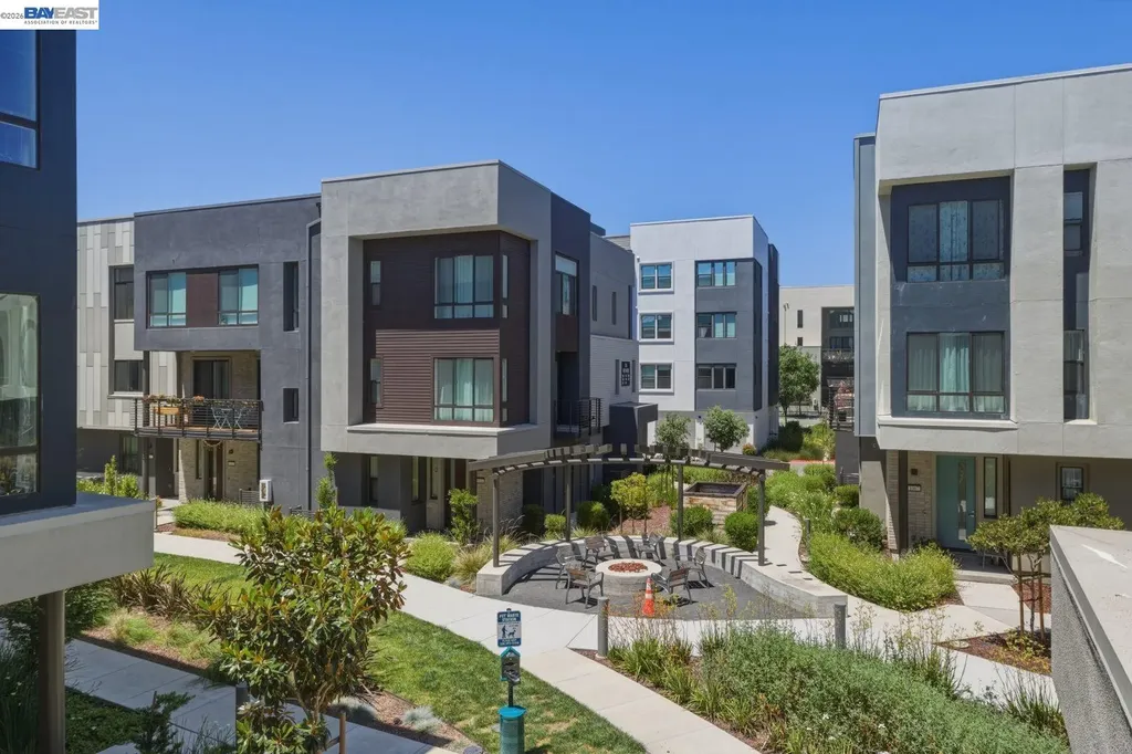 3693 Vision Common Fremont CA 94538