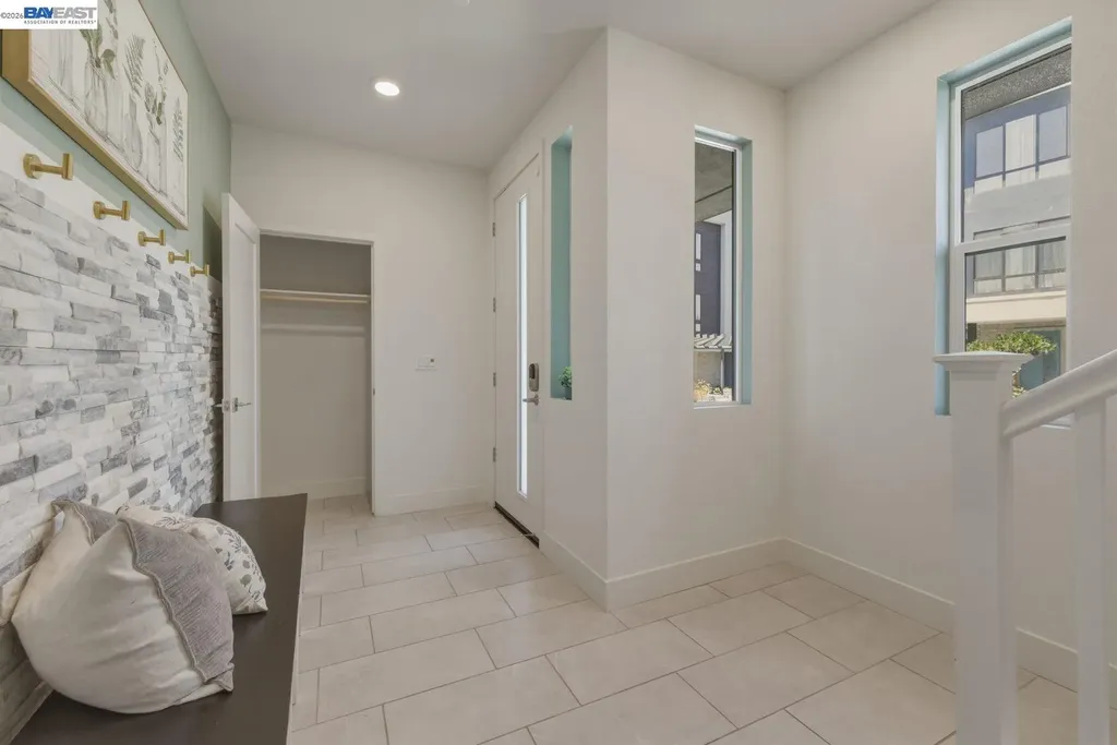 3693 Vision Common Fremont CA 94538