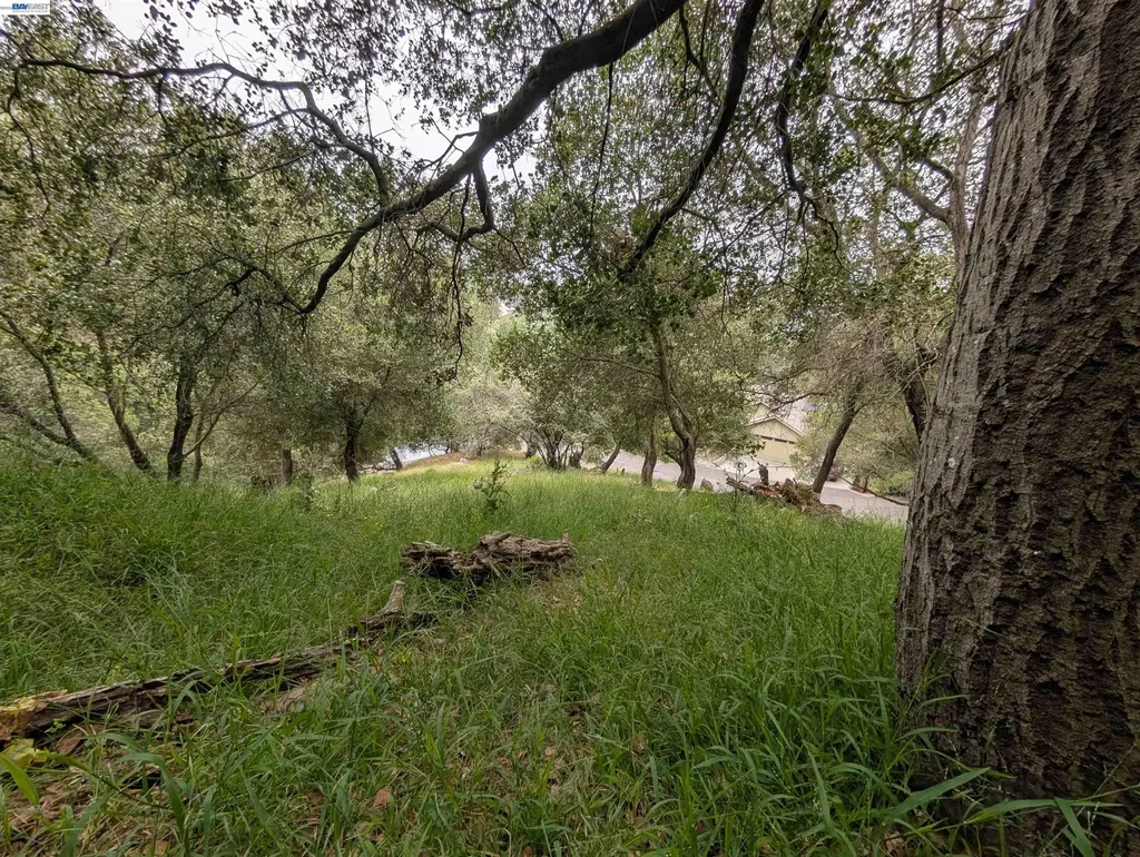 0 Girvin Drive Oakland CA 94603
