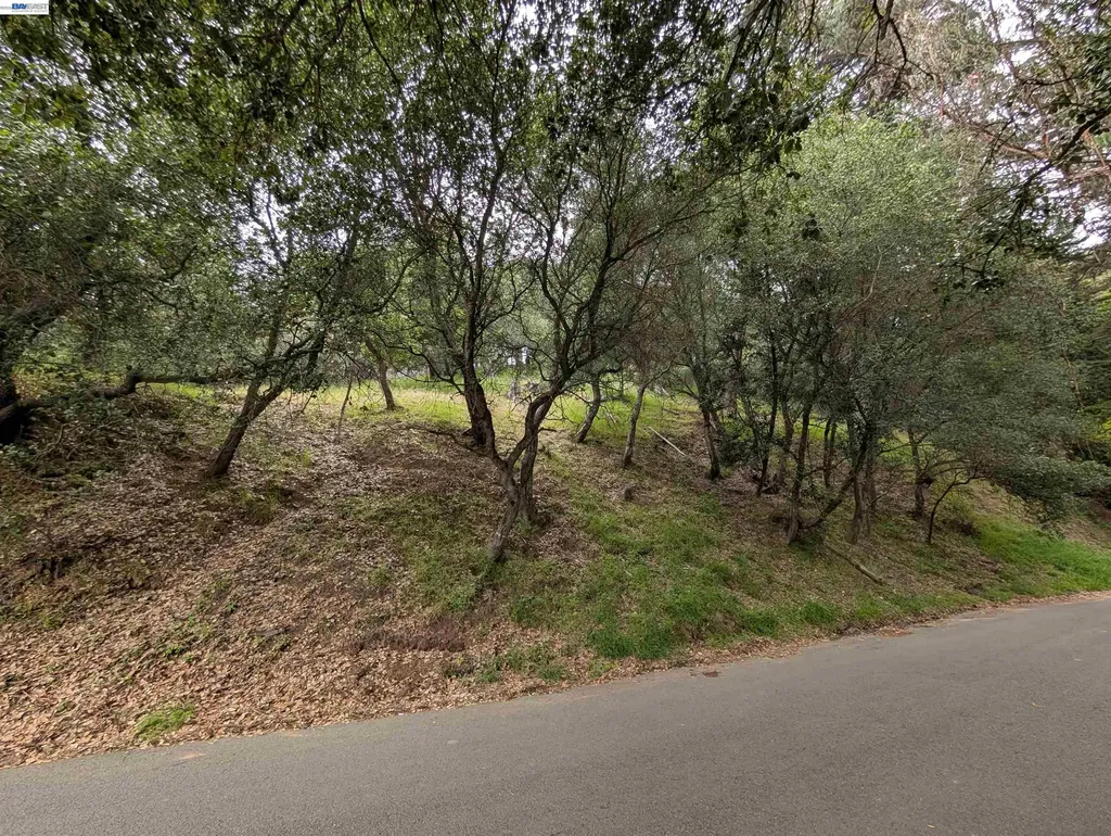0 Girvin Drive Oakland CA 94603