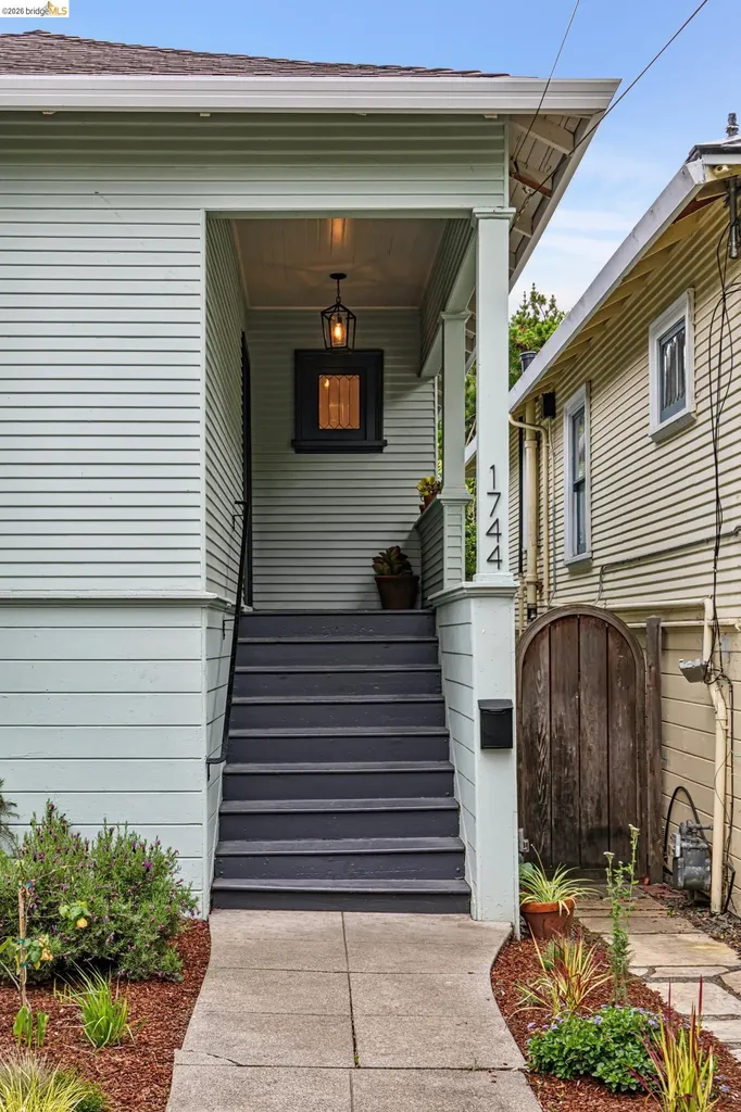 1744 Addison Berkeley CA 94703
