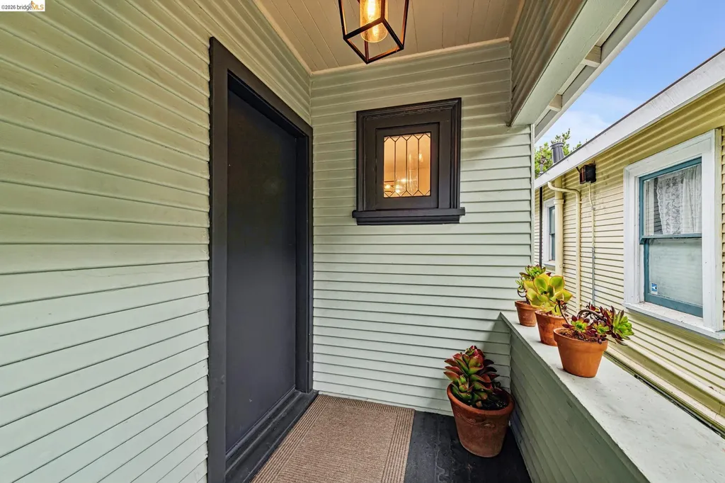 1744 Addison Berkeley CA 94703