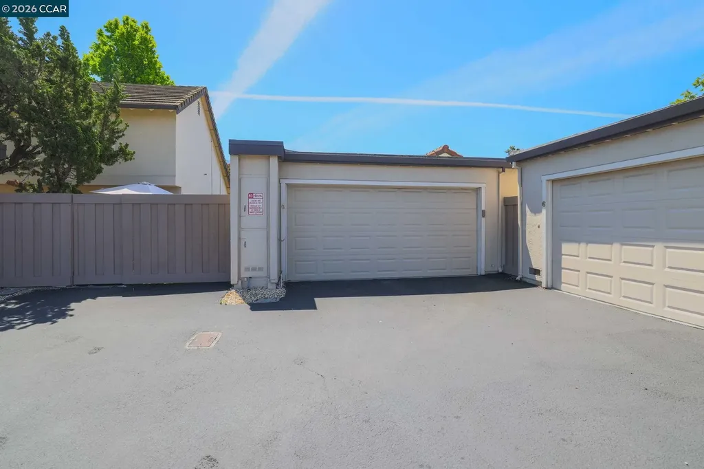 4 Long Creek Circle Clayton CA 94517