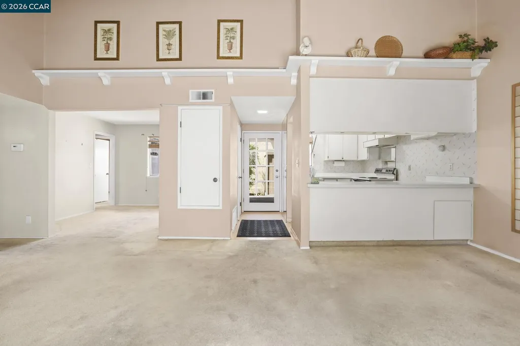 4 Long Creek Circle Clayton CA 94517