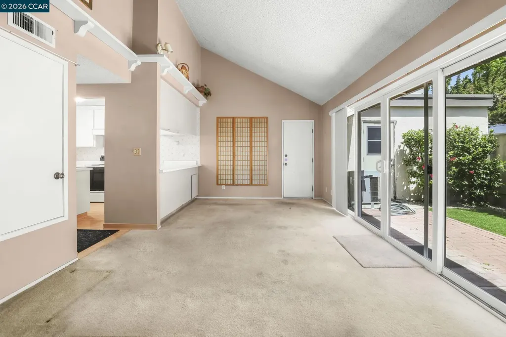 4 Long Creek Circle Clayton CA 94517