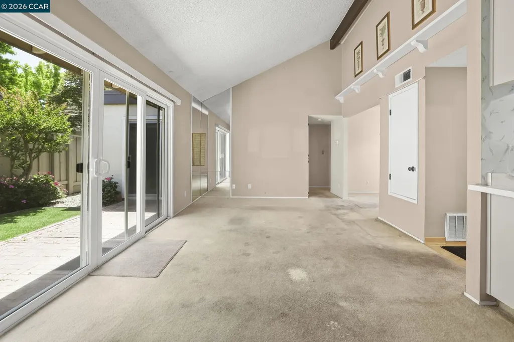 4 Long Creek Circle Clayton CA 94517