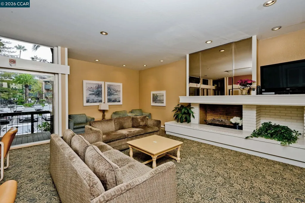 1246 Walker Avenue Walnut Creek CA 94596