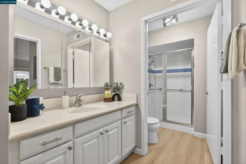 1109 Golden Rain Road Walnut Creek CA 94595