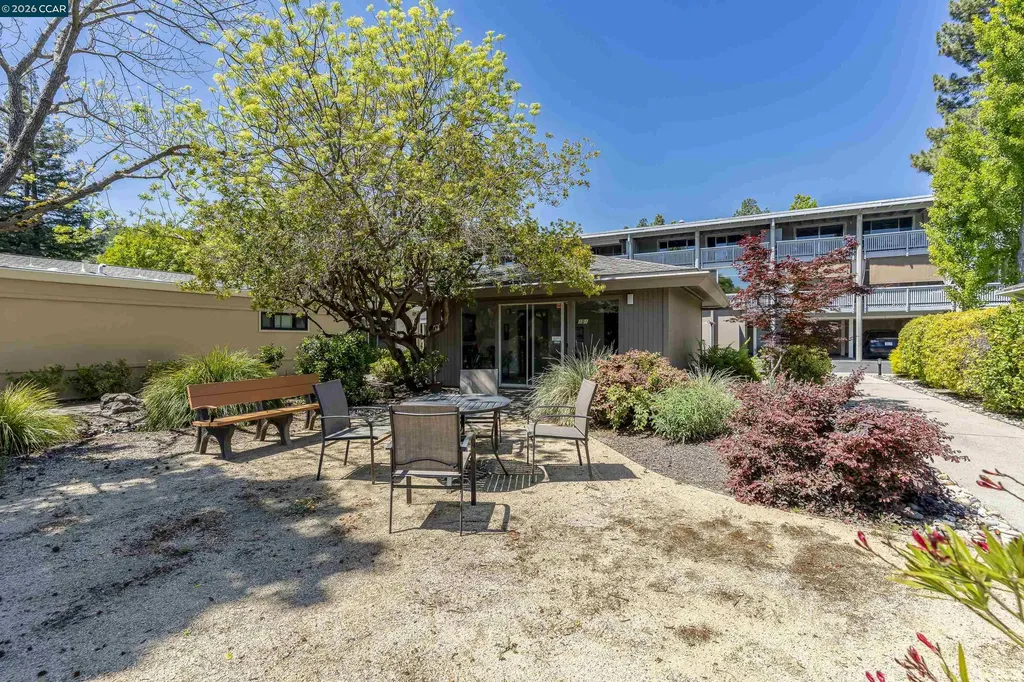 1109 Golden Rain Road Walnut Creek CA 94595
