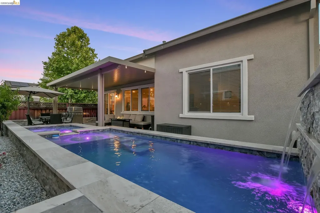 379 Savannah Way Brentwood CA 94513