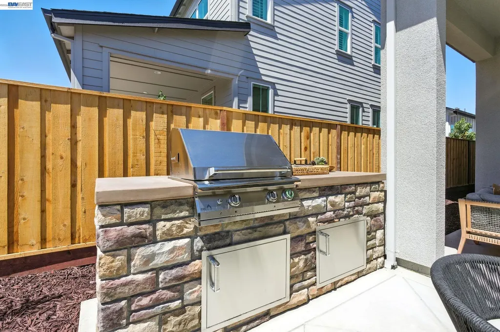 4237 Langley Road Dublin CA 94568