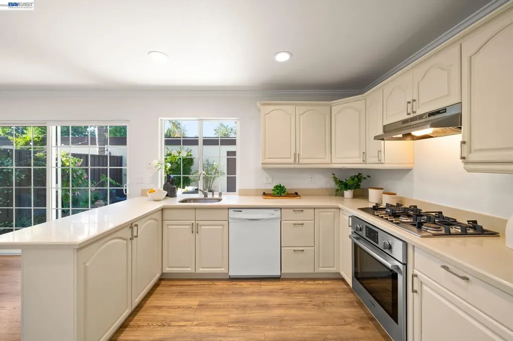 36405 Sereno Common Fremont CA 94536