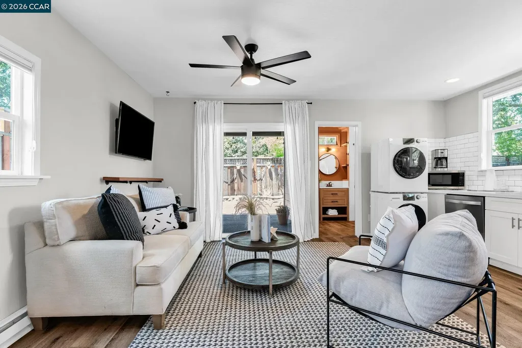 3165 Manor Avenue Walnut Creek CA 94597