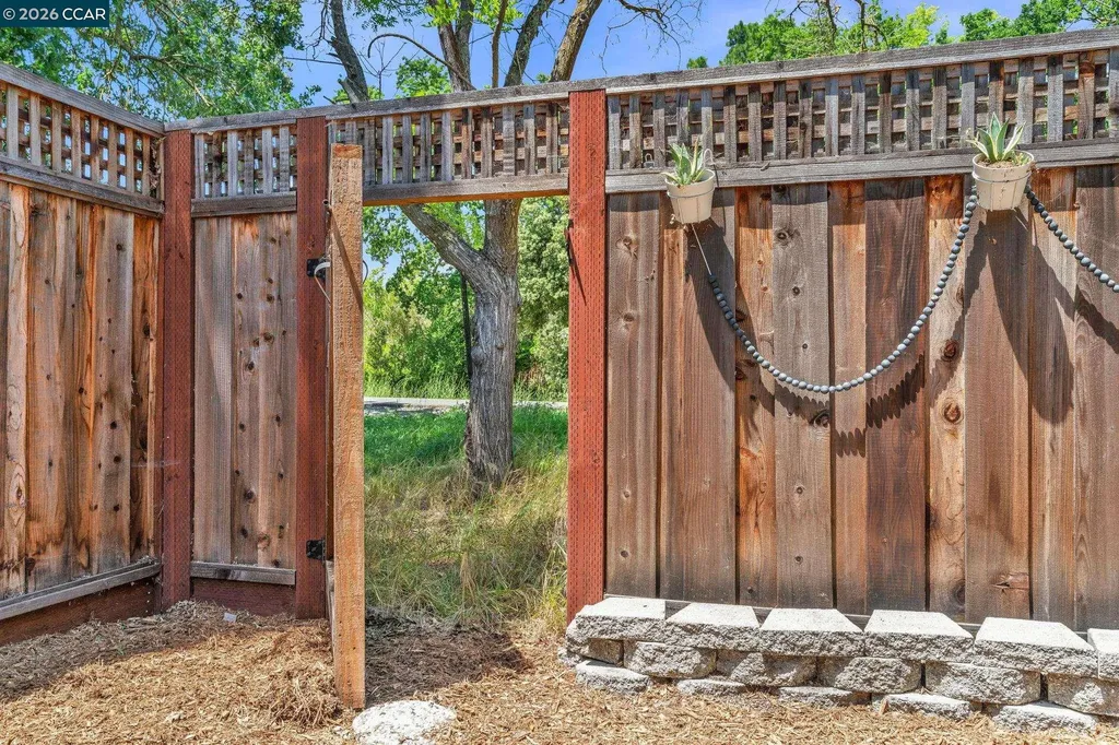 3165 Manor Avenue Walnut Creek CA 94597