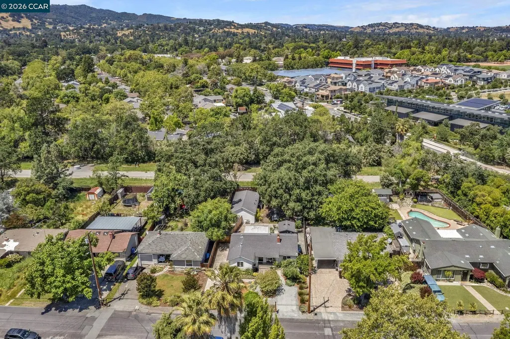 3165 Manor Avenue Walnut Creek CA 94597