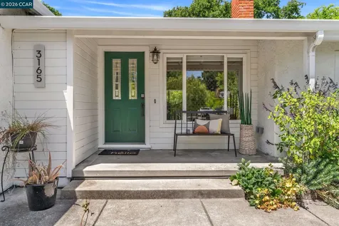 3165 Manor Avenue Walnut Creek CA 94597