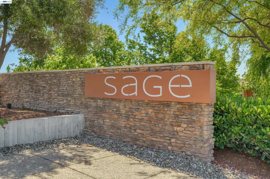 319 Basswood Common Livermore CA 94551