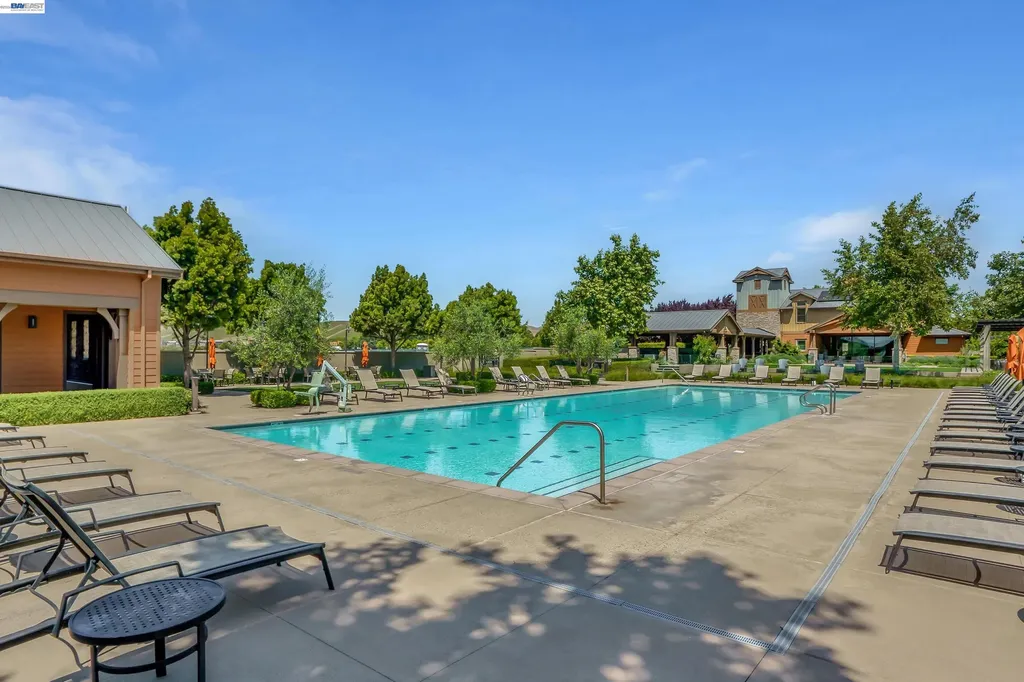 319 Basswood Common Livermore CA 94551