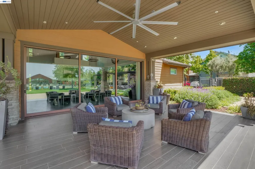 319 Basswood Common Livermore CA 94551