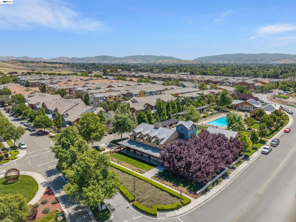 319 Basswood Common Livermore CA 94551