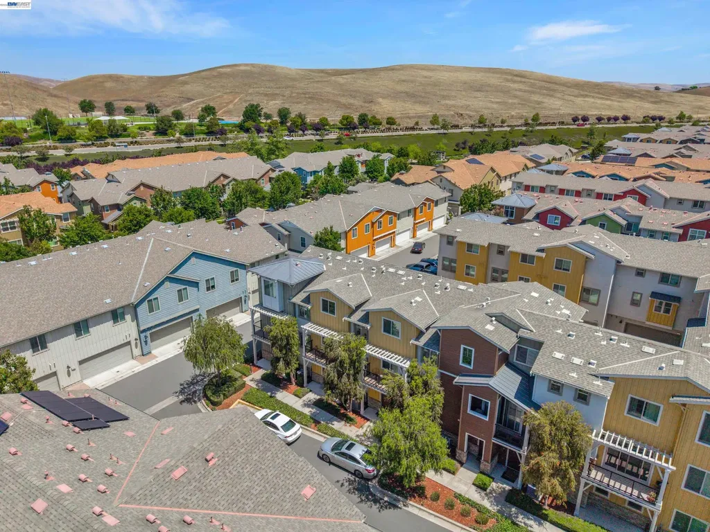 319 Basswood Common Livermore CA 94551