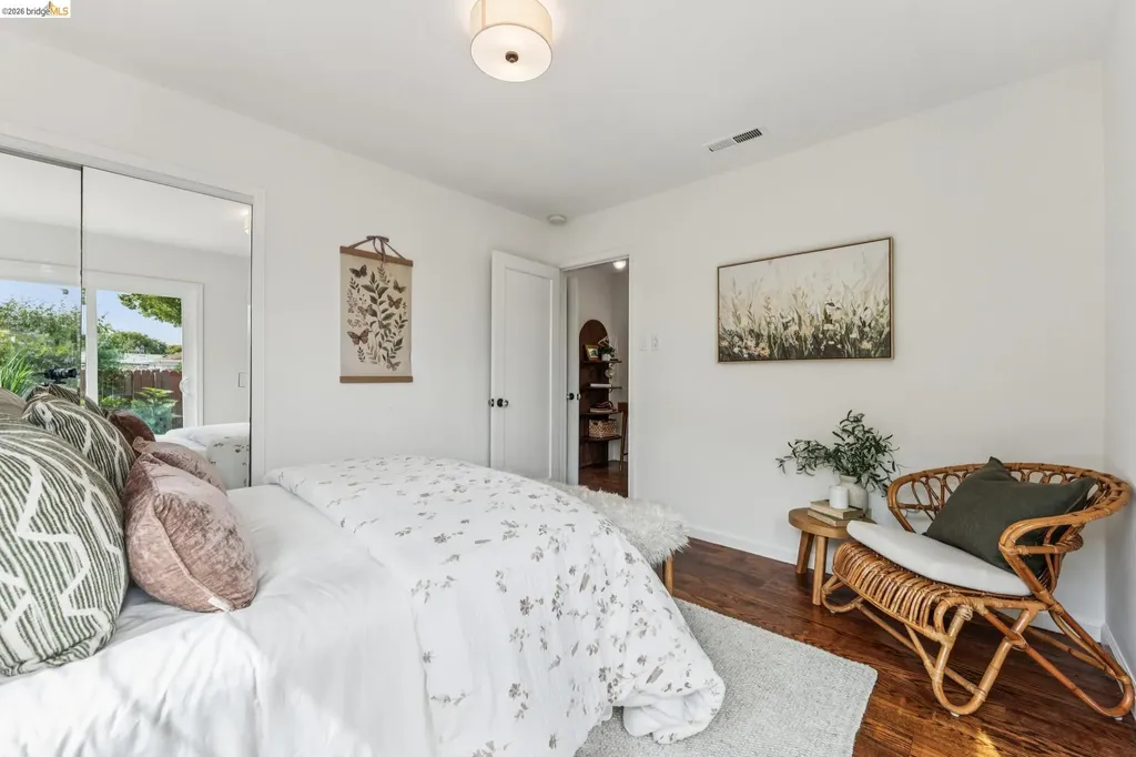 3720 Esmond Avenue Richmond CA 94805