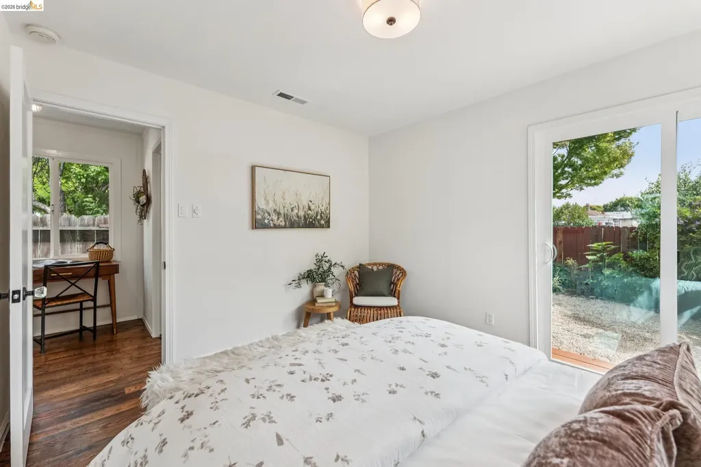 3720 Esmond Avenue Richmond CA 94805