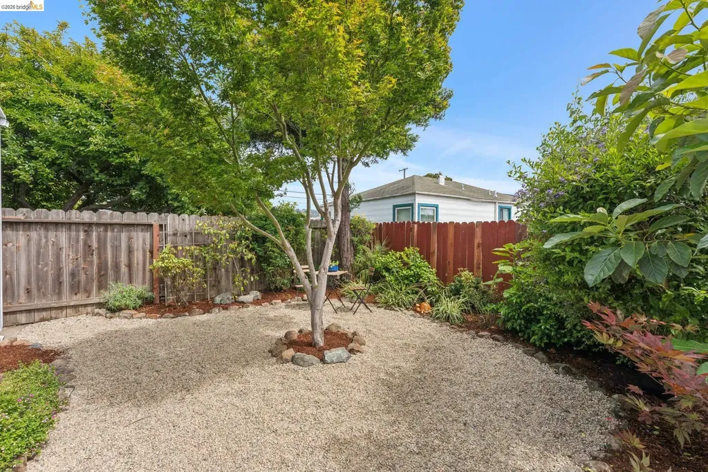 3720 Esmond Avenue Richmond CA 94805