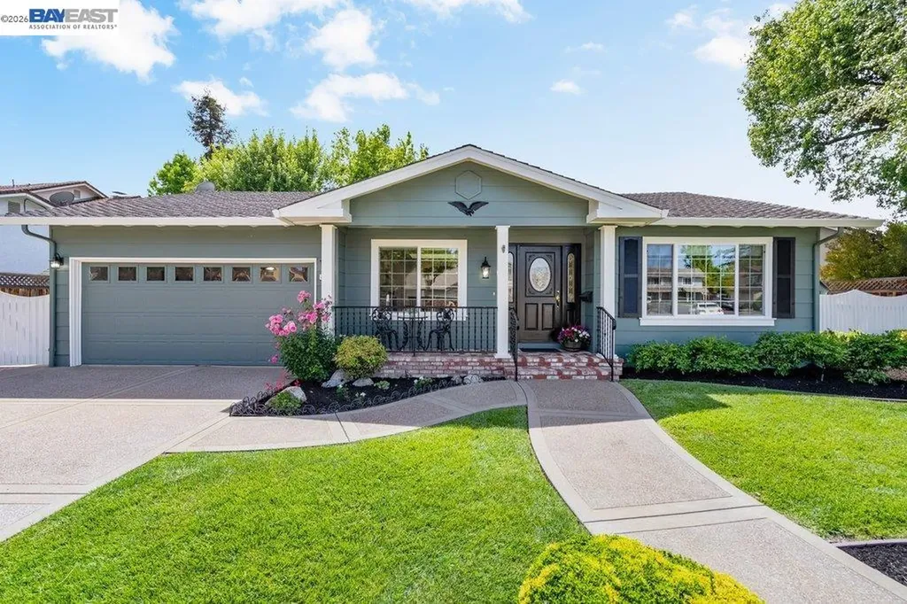 2090 Foxswallow Road Pleasanton CA 94566
